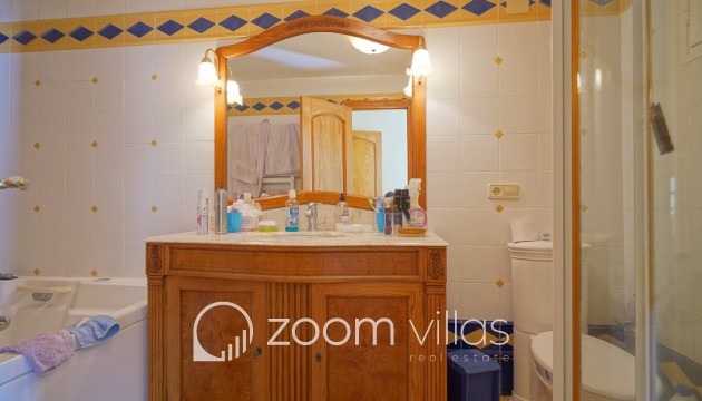Resale - Villa - Jávea - La Corona