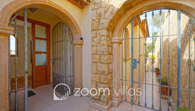 Resale - Villa - Jávea - La Corona