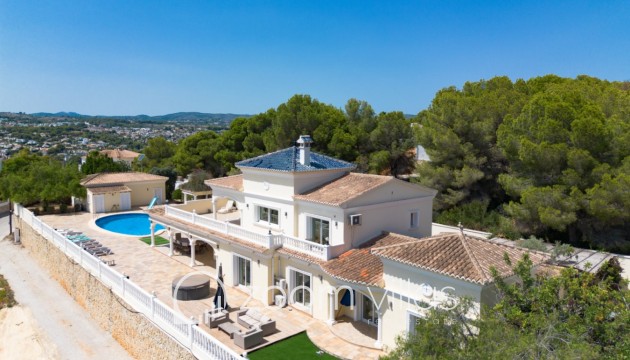 Resale - Villa - Moraira