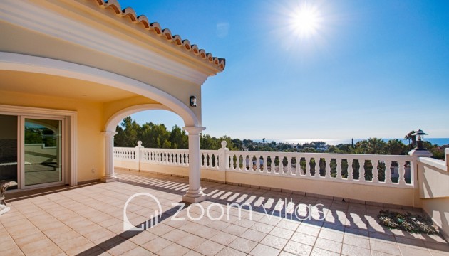 Resale - Villa - Moraira