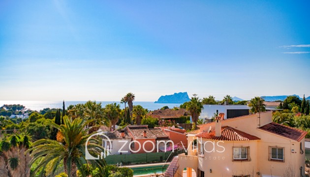 Resale - Villa - Moraira