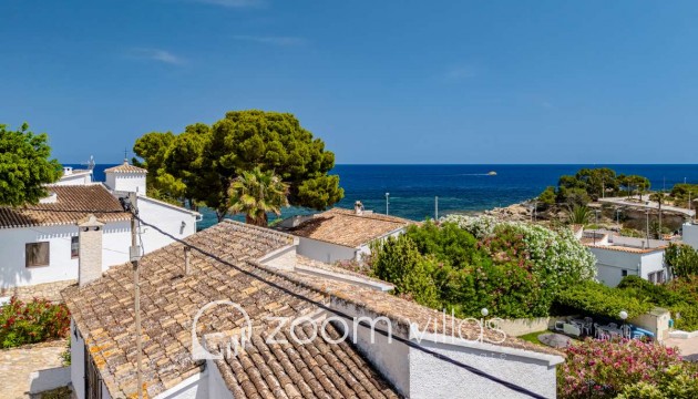 Resale - Villa - Calpe