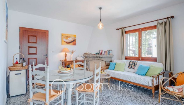 Resale - Villa - Calpe