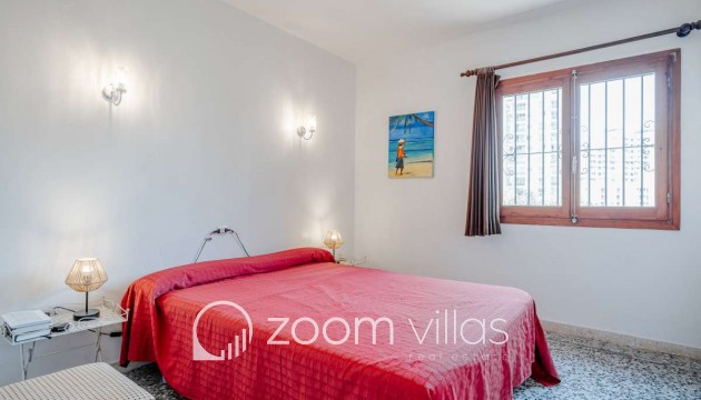 Resale - Villa - Calpe