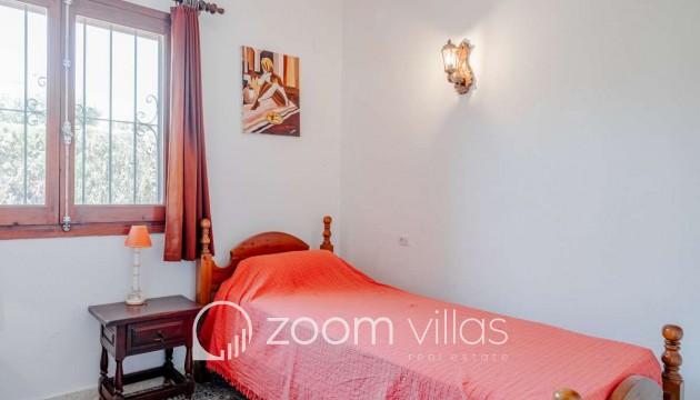 Resale - Villa - Calpe