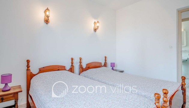 Resale - Villa - Calpe
