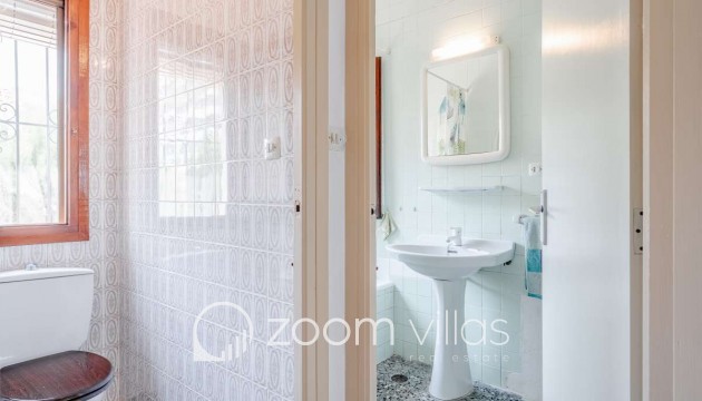 Resale - Villa - Calpe