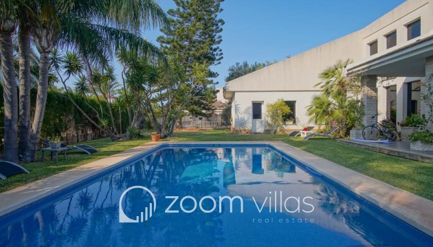 Resale - Villa - Denia - Santa Lucia