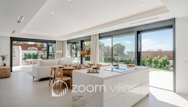 Resale - Villa - Calpe