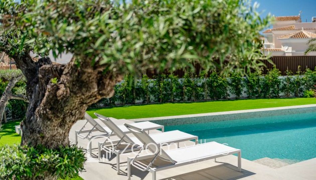 Resale - Villa - Calpe