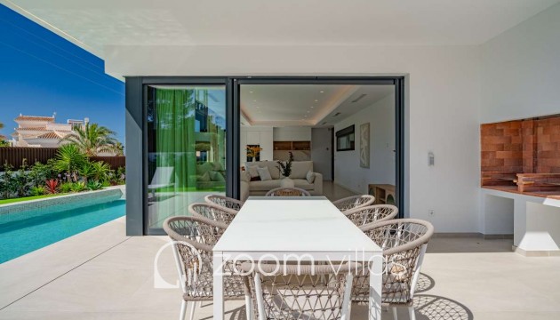 Resale - Villa - Calpe