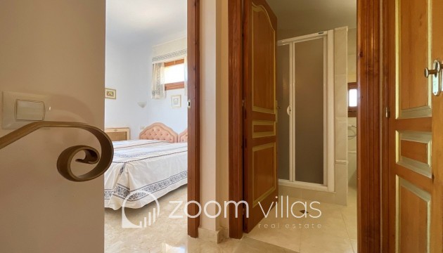 Resale - Villa - Moraira - Benimeit