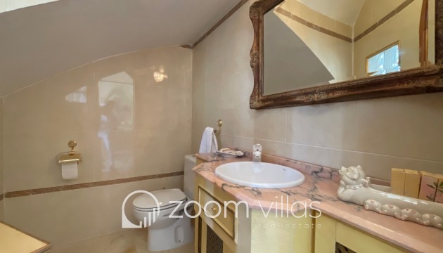 Resale - Villa - Moraira - Benimeit