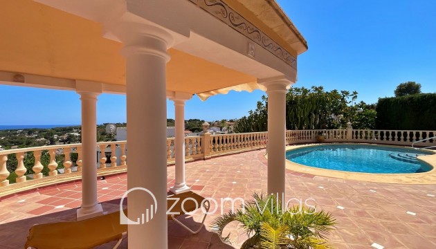 Resale - Villa - Moraira - Benimeit