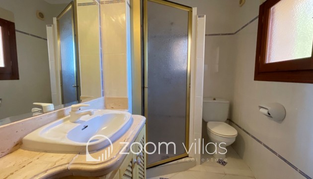 Resale - Villa - Moraira - Benimeit