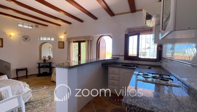 Resale - Villa - Moraira - Benimeit