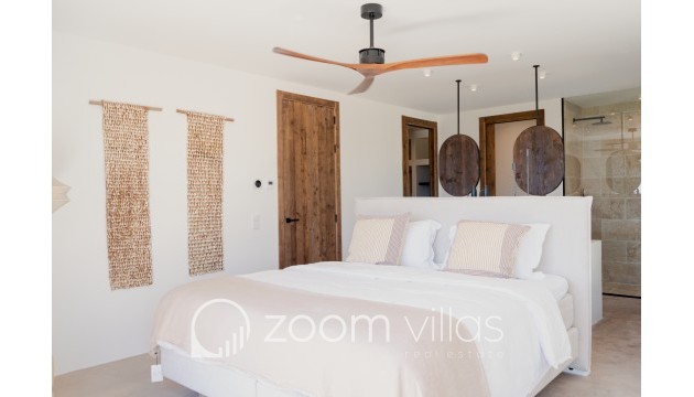 Resale - Villa - Moraira - San jaime