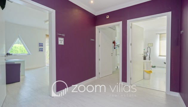 Resale - Commercial Space - Jávea - Montgó-Barranqueres