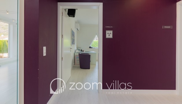 Resale - Commercial Space - Jávea - Montgó-Barranqueres