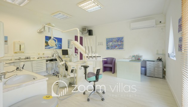 Resale - Commercial Space - Jávea - Montgó-Barranqueres