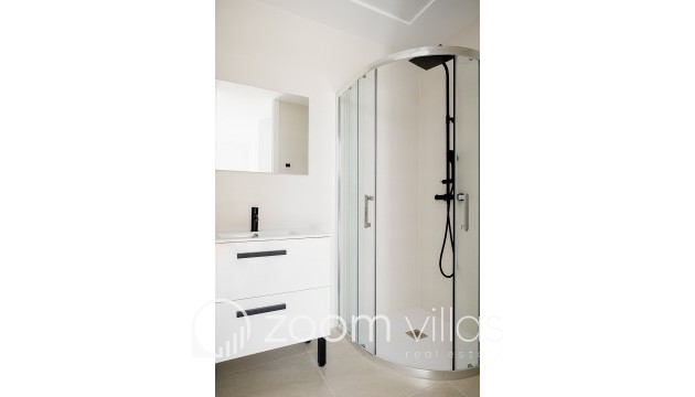 Reventa - Villa / Semi pareado - Calpe