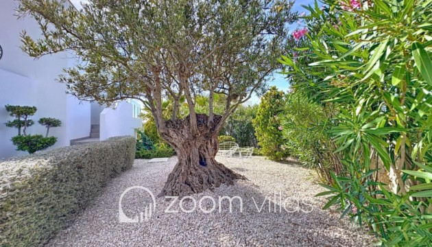 Resale - Villa - Benitachell  - Magnolias