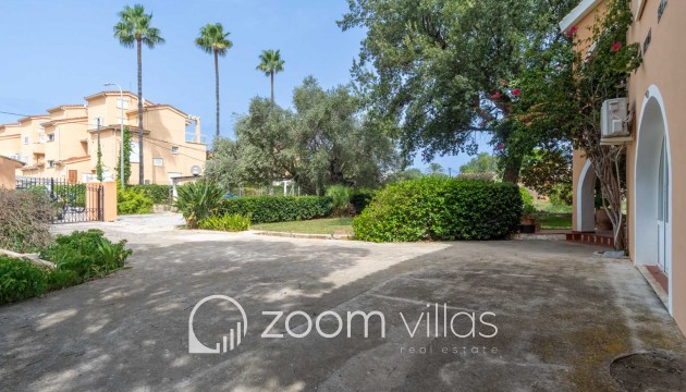 Resale - Villa - Denia - Las Marinas