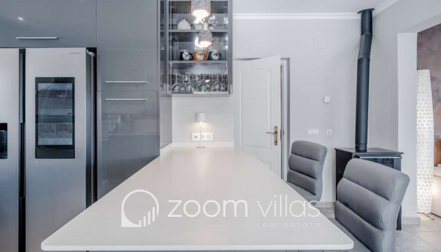 Resale - Villa - Benissa - Benissa Coast