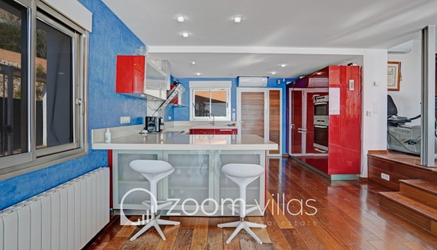 Resale - Villa - Benissa - Les Bassetes