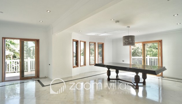 Reventa - Villa - Benhavis - El Paraiso Alto