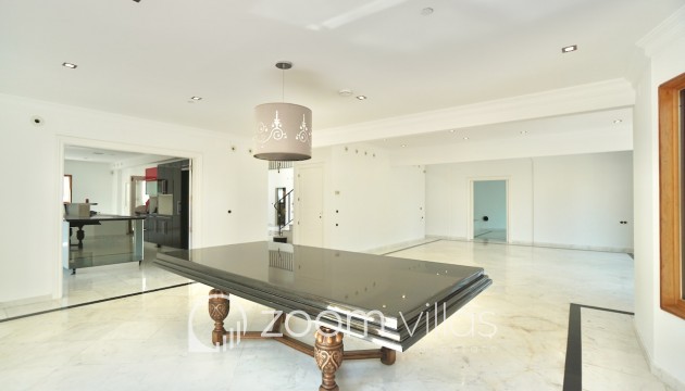 Reventa - Villa - Benhavis - El Paraiso Alto