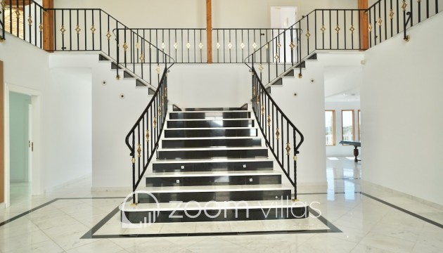 Reventa - Villa - Benhavis - El Paraiso Alto