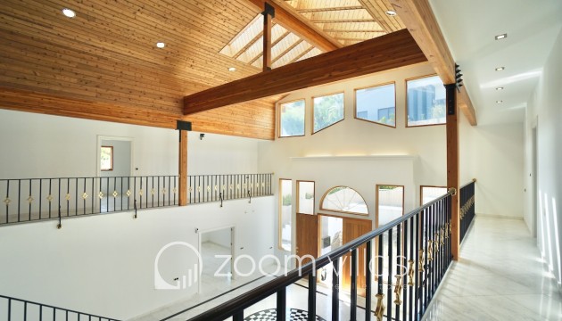 Reventa - Villa - Benhavis - El Paraiso Alto