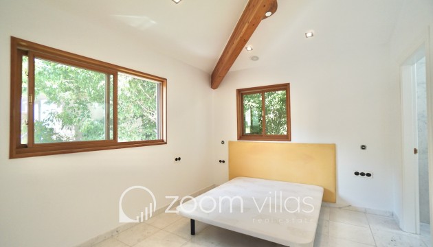 Reventa - Villa - Benhavis - El Paraiso Alto