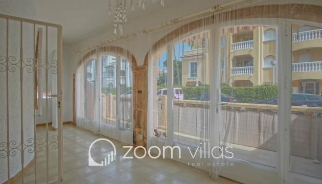 Resale - Apartment - Denia