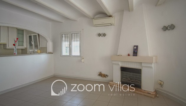 Resale - Apartment - Denia