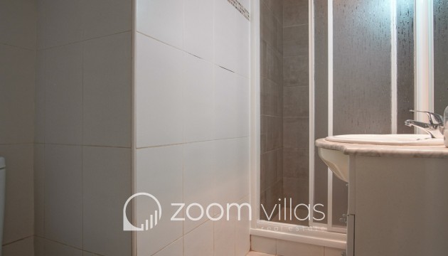 Resale - Apartment - Denia