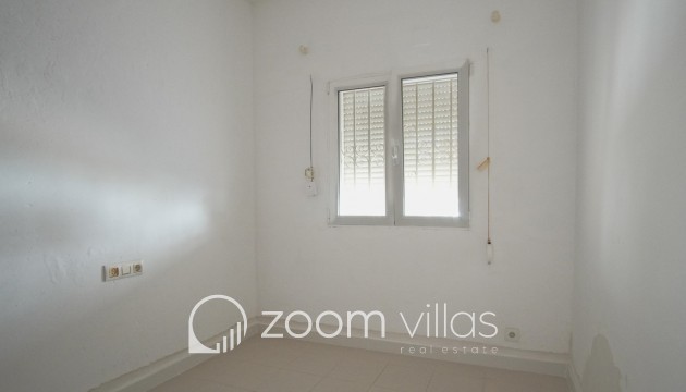 Resale - Apartment - Denia