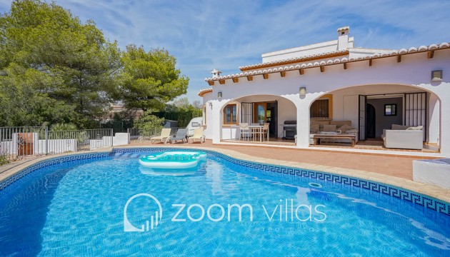 Herverkoop - Villa - Jávea