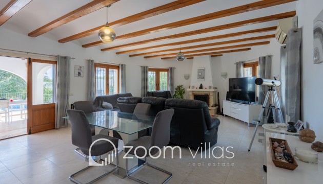 Herverkoop - Villa - Jávea