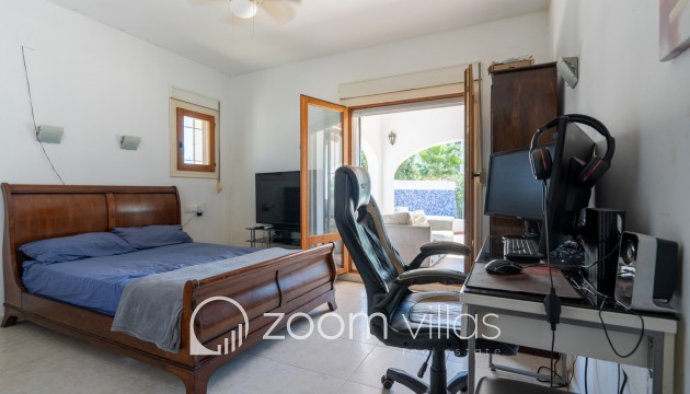 Herverkoop - Villa - Jávea