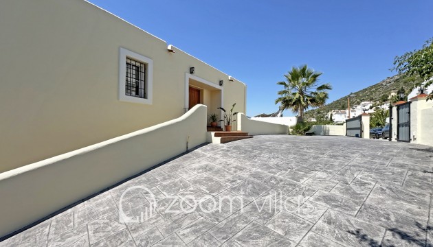 Resale - Villa - Jalón - Valle del Paraiso