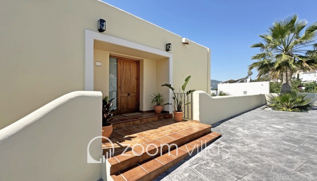 Resale - Villa - Jalón - Valle del Paraiso