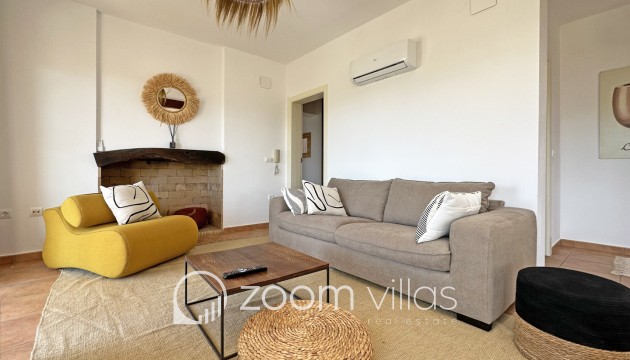 Resale - Villa - Jalón - Valle del Paraiso