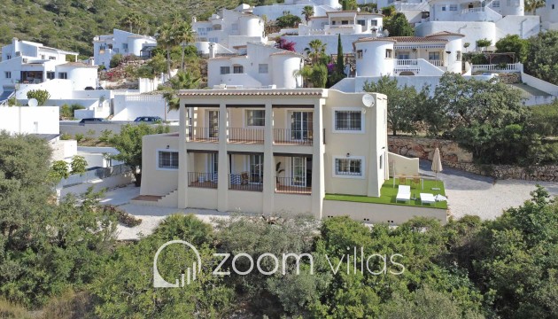 Resale - Villa - Jalón - Valle del Paraiso