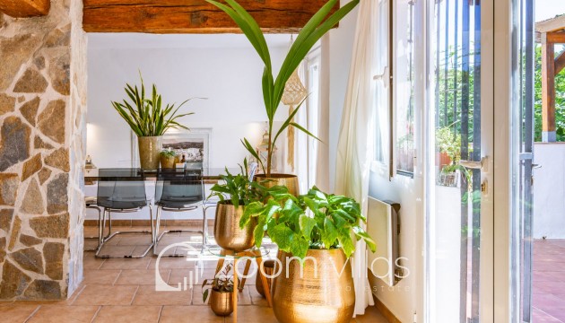 Resale - Villa - Benissa - Baladrar