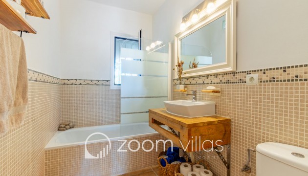 Resale - Villa - Benissa - Baladrar