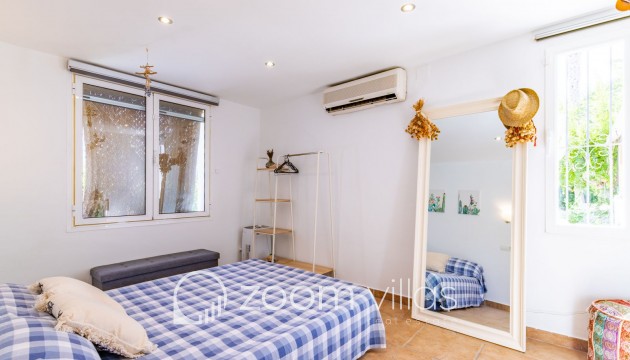 Resale - Villa - Benissa - Baladrar