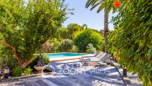 Resale - Villa - Benissa - Baladrar