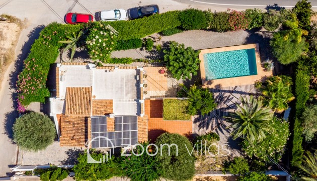 Resale - Villa - Benissa - Baladrar